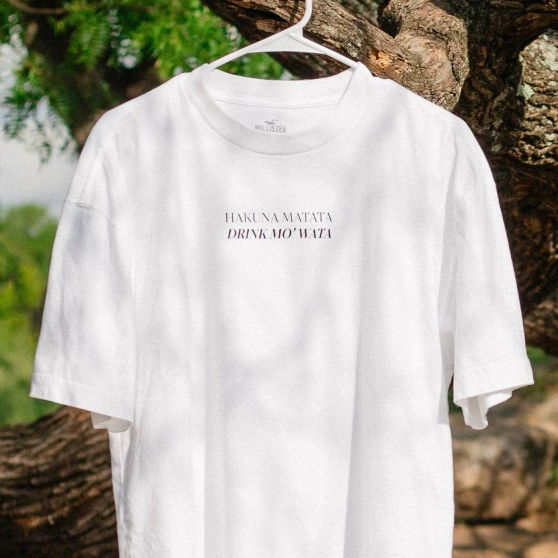 yudae t-shirt, Hakuna Matata, white t-shirt, boxy fit t-shirt, cropped t-shirt, men's and women's lifestyle t-shirt